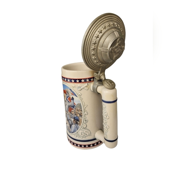 Patriotic Ceramic Beer Stein with Pewter Lid Robert E. Lee Limited Edition D0698 - Picture 7 of 15